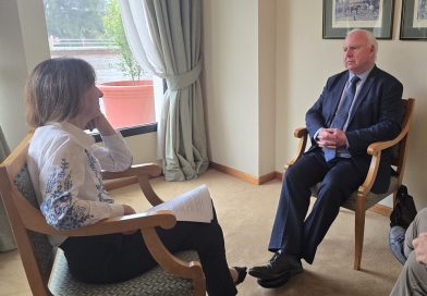 La Universidad Austral recibió al especialista internacional James Arthur, referente en educación del carácter