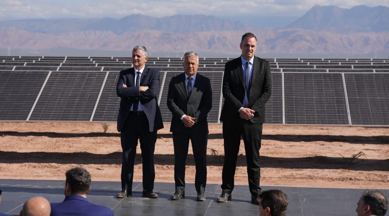 Mendoza inauguró el Parque Solar El Quemado y superó los 700 MW de energía solar instalada
