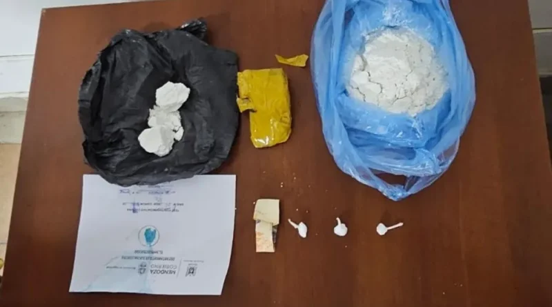 Desbarataron un búnker de drogas y secuestraron cocaína tras un allanamiento en Junín