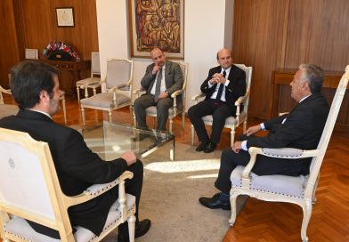 El Gobernador Cornejo y el embajador de Chile analizaron oportunidades de integración en conectividad, energía y minería