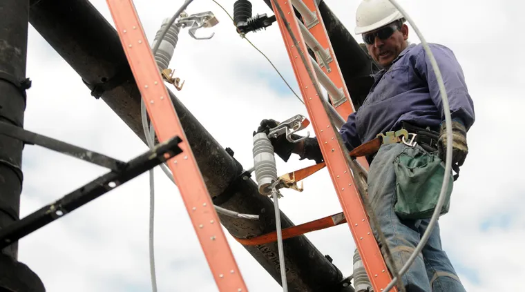 Las zonas de Mendoza en las que habrá cortes de luz este fin de semana, en plena ola polar