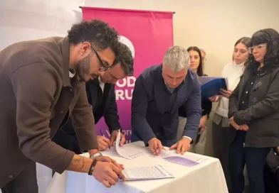 Mendoza, Godoy Cruz y UTHGRA firmaron convenios para ofrecer capacitaciones gratuitas en gastronomía y turismo