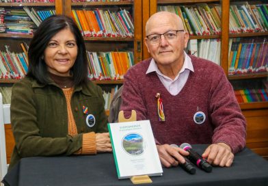 “Ecopedagogía: un paradigma educativo”: Rubén Esper Ader presentó su libro en la Biblioteca Almafuerte