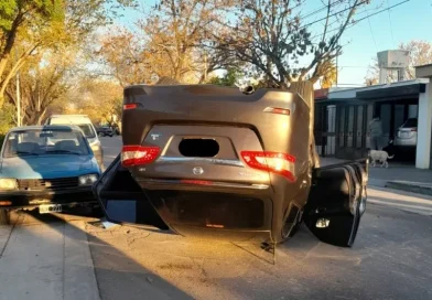 Un impactante vuelco dejó a un hombre con lesiones leves en Guaymallén